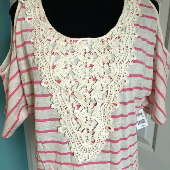 Striped Cold Shoulder Tee - Picture 2 of 5